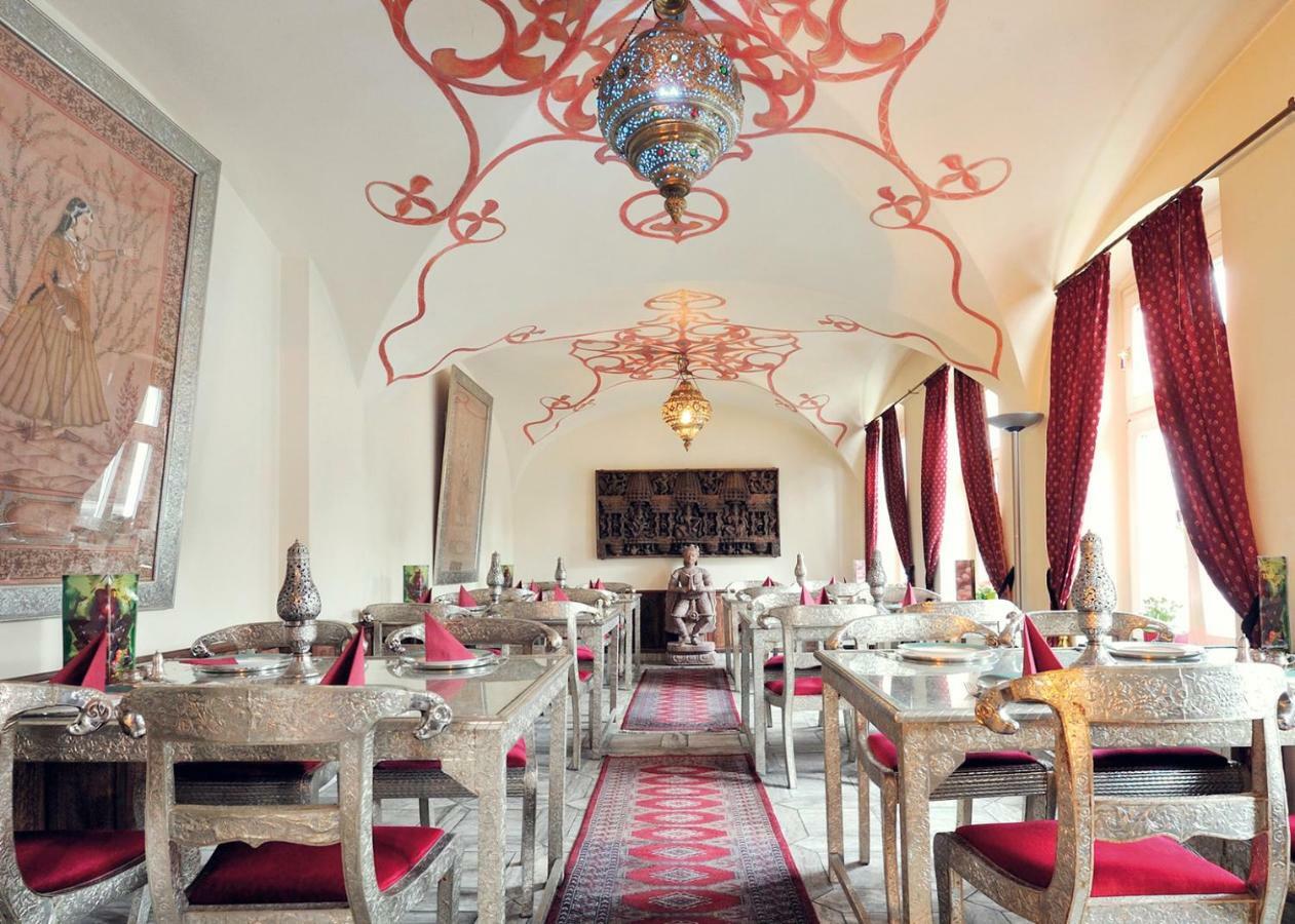 Appartement Whg./flat Am Grossen Garten In *